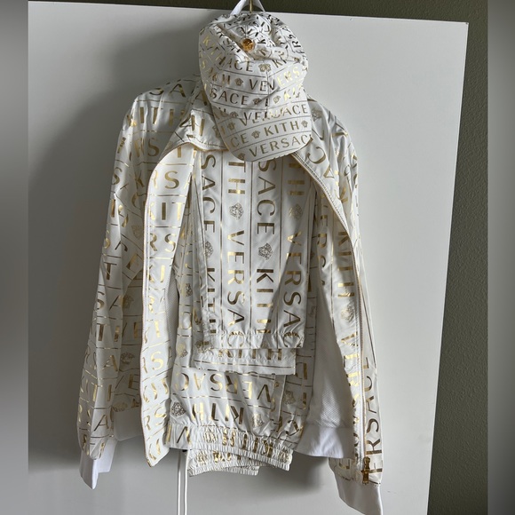 KITH X VERSACE - Picture 4 of 11